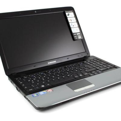 החלפת מסך למחשב נייד סמסונג NP-R580 NP-R540
